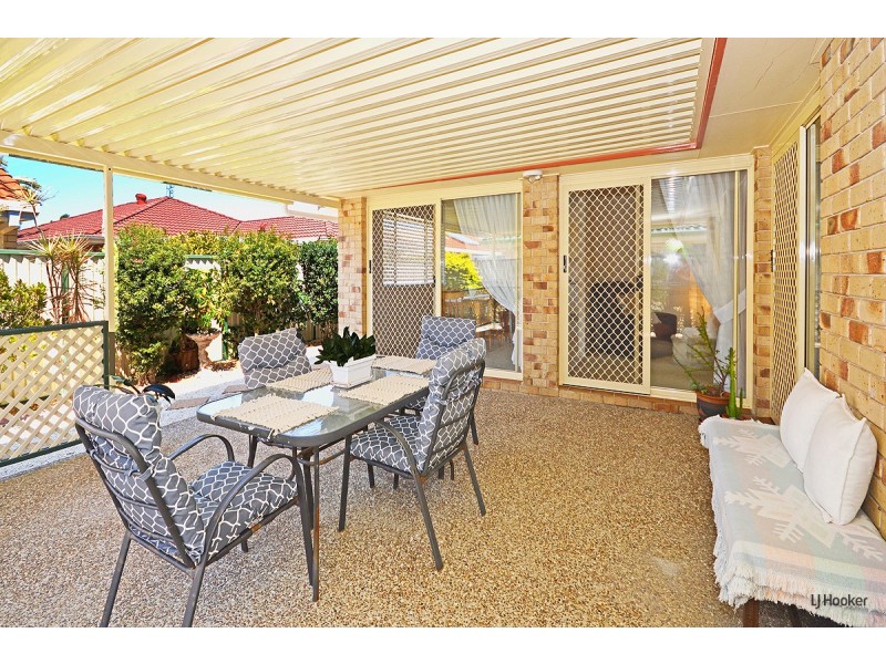 22 Kentia Crescent, Banora Point NSW 2486