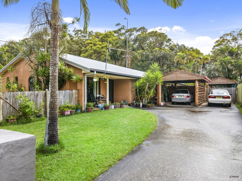 66 Blundell Boulevard, Tweed Heads South NSW 2486