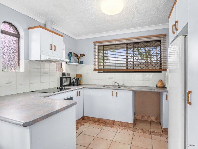 66 Blundell Boulevard, Tweed Heads South NSW 2486