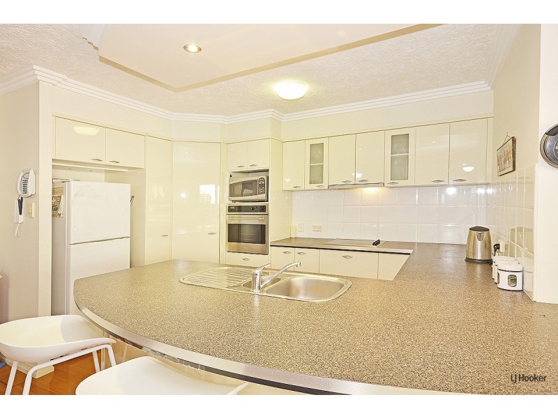 4/72 Dutton Street, Coolangatta QLD 4225