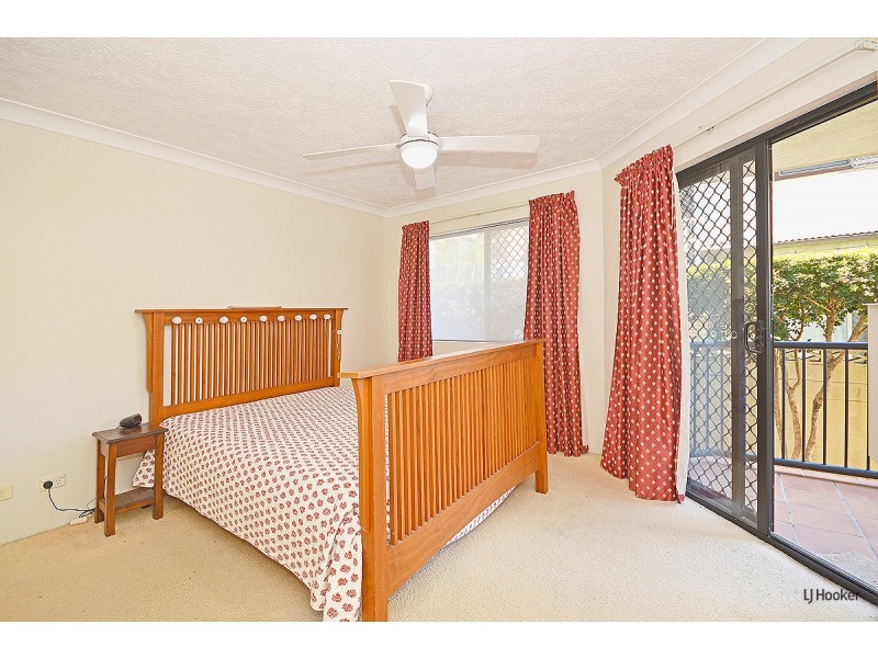 4/72 Dutton Street, Coolangatta QLD 4225