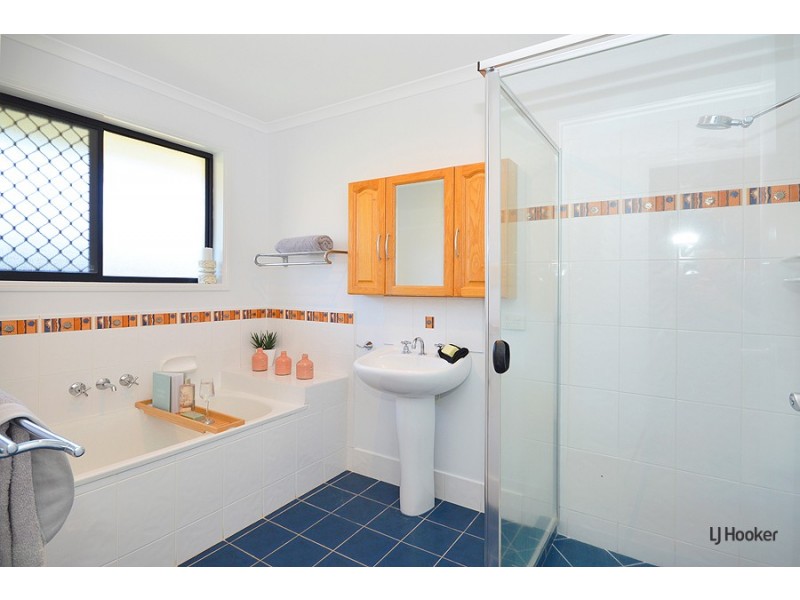 31 Grassmere Court, Banora Point NSW 2486