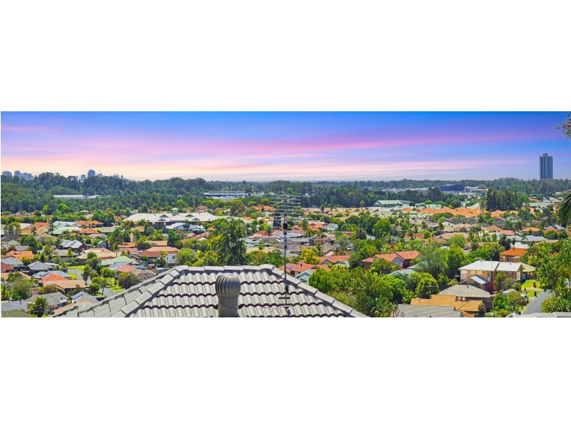 42 Oakland Parade, Banora Point NSW 2486