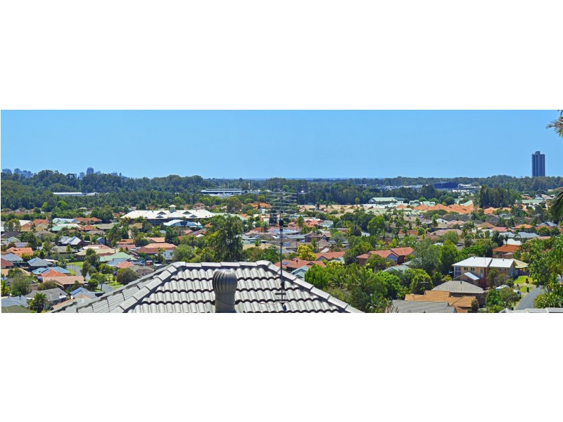 42 Oakland Parade, Banora Point NSW 2486