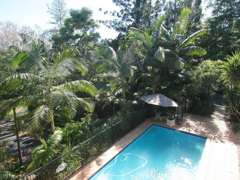 6 Smiths Creek Road, Uki NSW 2484