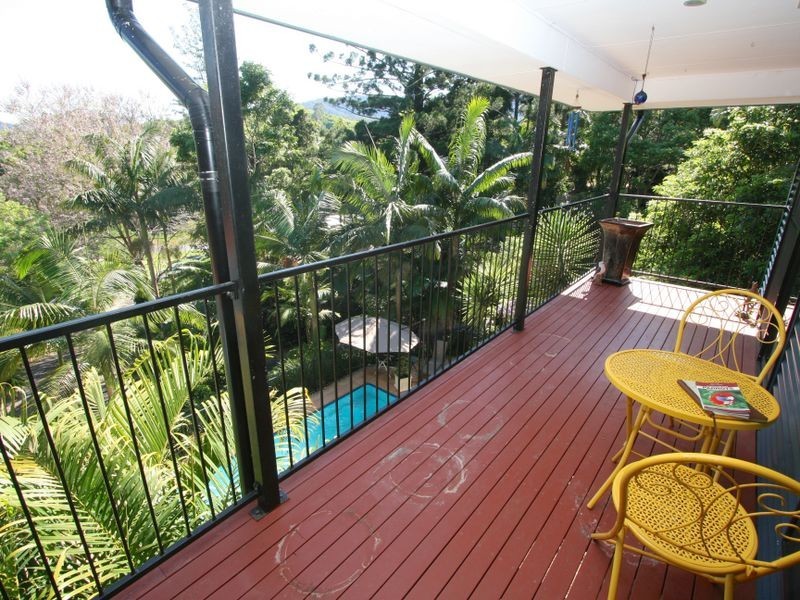 6 Smiths Creek Road, Uki NSW 2484