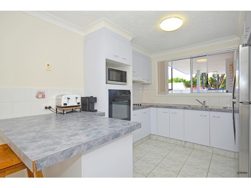 2/5 Cabana Court, Banora Point NSW 2486