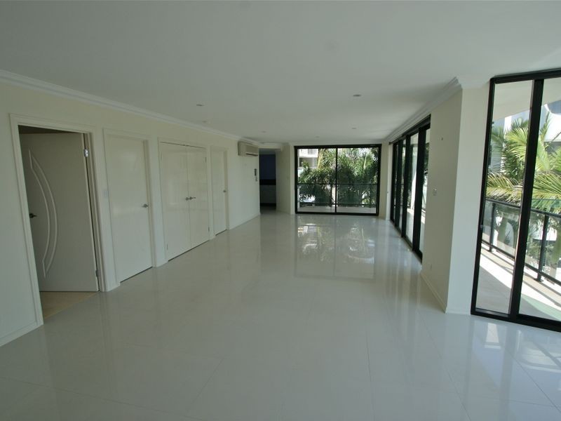 21 Petrie Terrace, Rainbow Bay QLD 4225