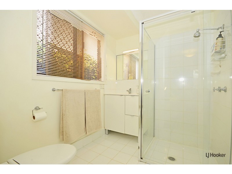 17 Widgee Avenue, Banora Point NSW 2486