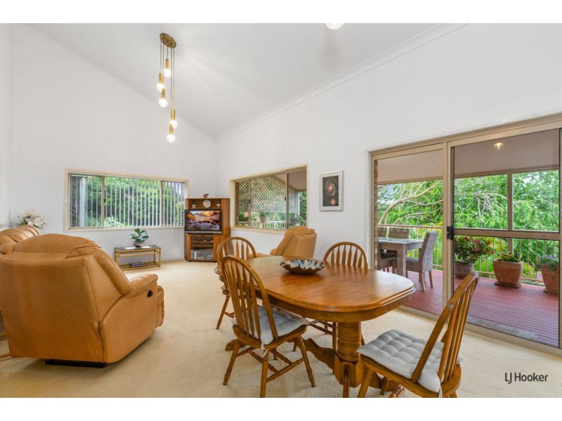 23 Cominan Avenue, Banora Point NSW 2486