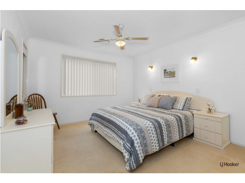 23 Cominan Avenue, Banora Point NSW 2486