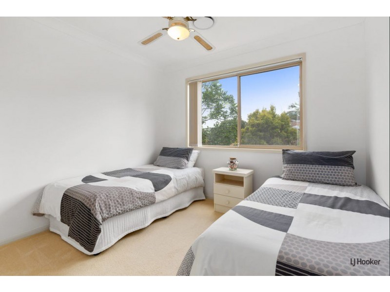 23 Cominan Avenue, Banora Point NSW 2486