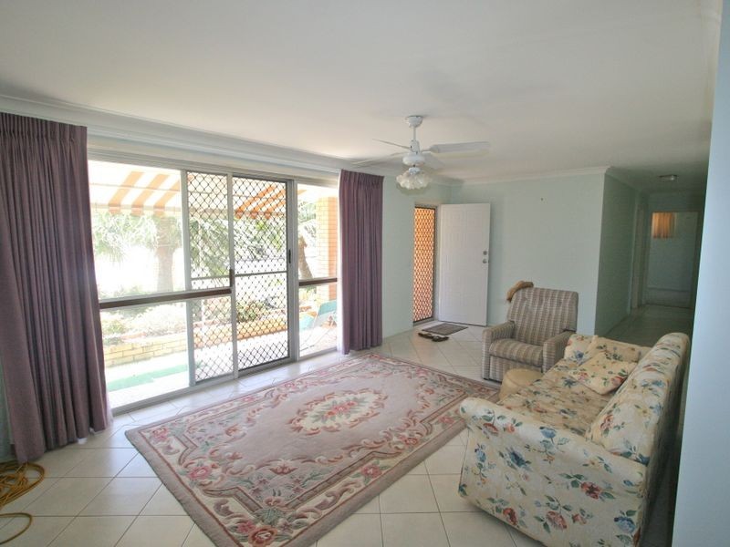 8 Water Street, Tweed Heads South NSW 2486