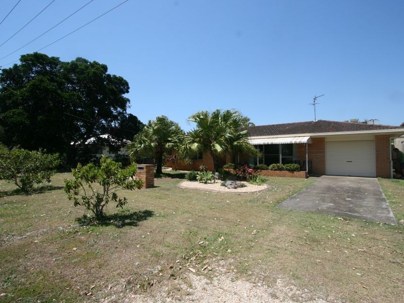 8 Water Street, Tweed Heads South NSW 2486