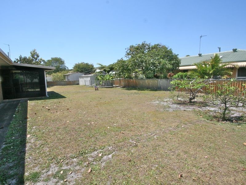 8 Water Street, Tweed Heads South NSW 2486