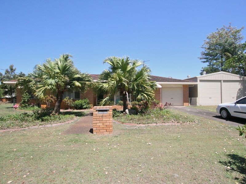 8 Water Street, Tweed Heads South NSW 2486