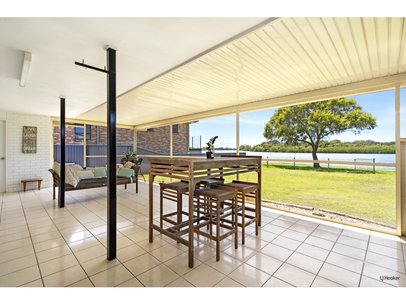 39 Sunset Boulevard, Tweed Heads West NSW 2485