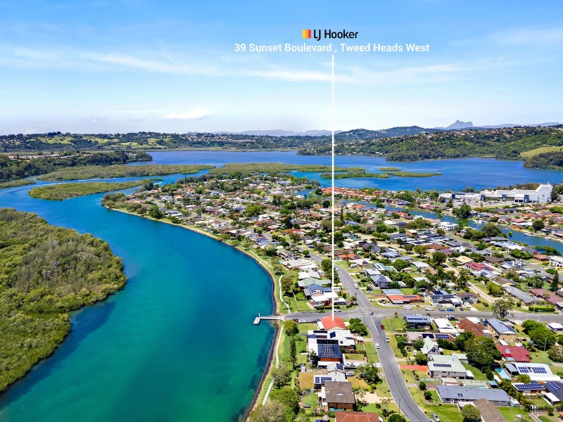39 Sunset Boulevard, Tweed Heads West NSW 2485