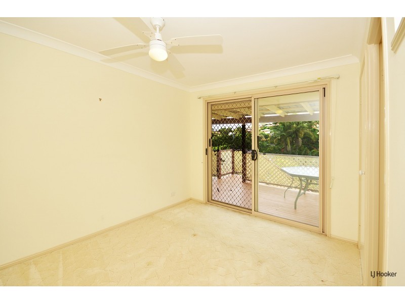 11 Glen Ayr Drive, Banora Point NSW 2486