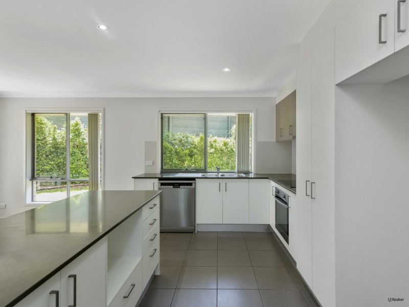 8 Banksia Lane, Tweed Heads West NSW 2485
