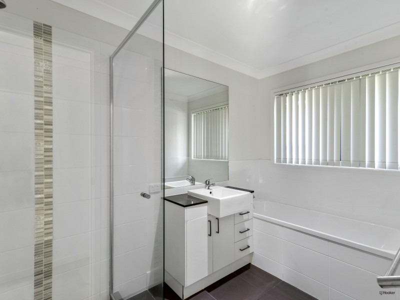 8 Banksia Lane, Tweed Heads West NSW 2485