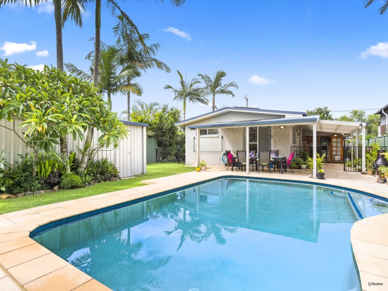 19 Binya Avenue, Coolangatta QLD 4225