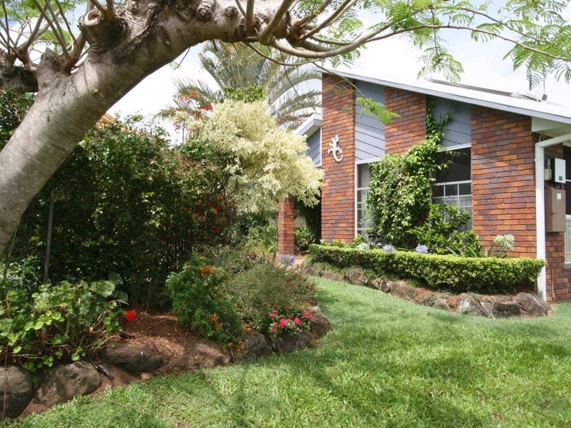 10 Sequoia Court, Banora Point NSW 2486