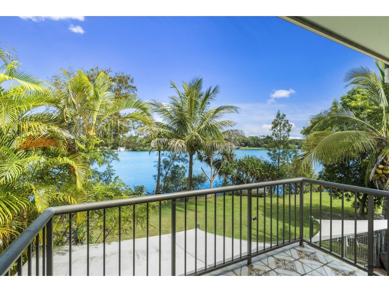54 Blue Waters Crescent, Tweed Heads West NSW 2485