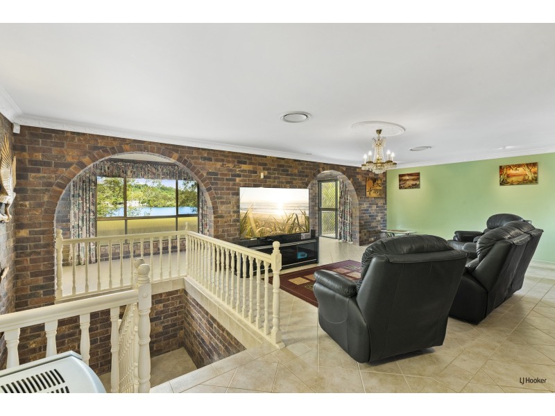 54 Blue Waters Crescent, Tweed Heads West NSW 2485