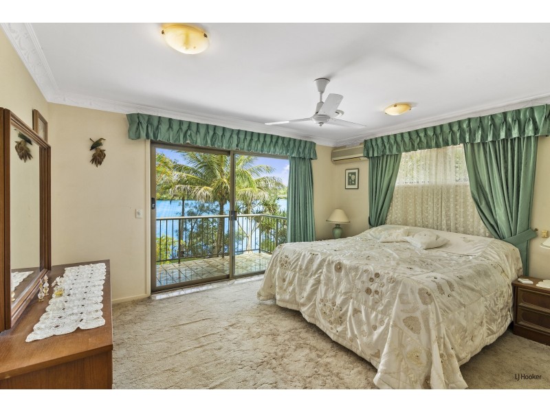 54 Blue Waters Crescent, Tweed Heads West NSW 2485