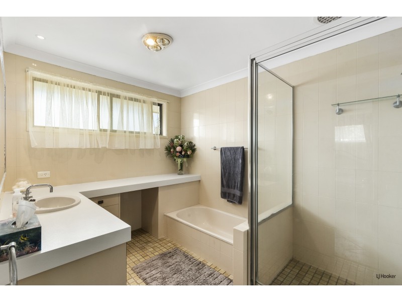 54 Blue Waters Crescent, Tweed Heads West NSW 2485