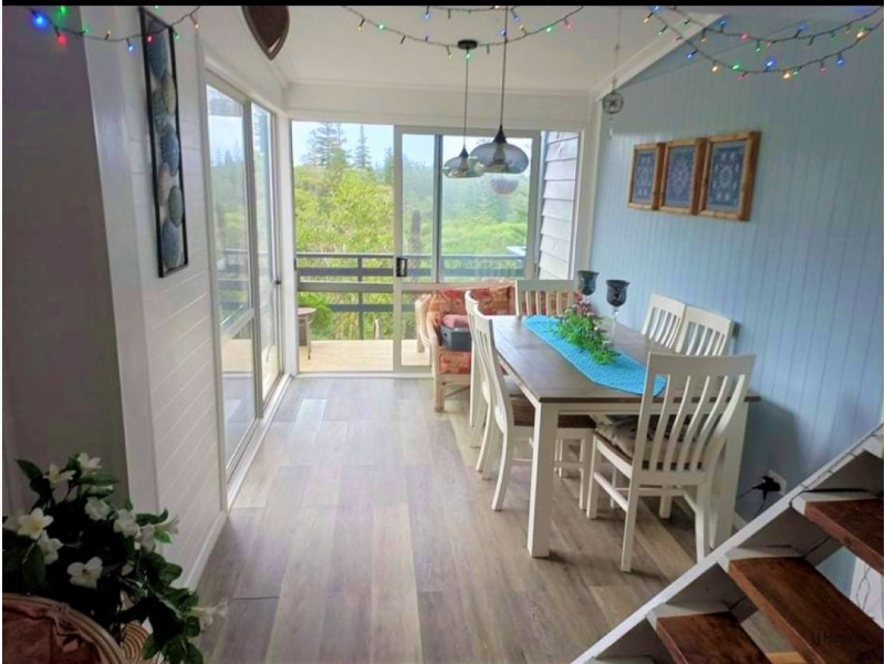 12 Hemus Road, Norfolk Island NSW 2899
