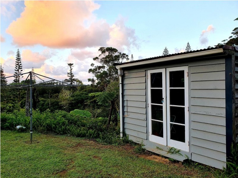 12 Hemus Road, Norfolk Island NSW 2899