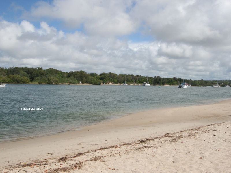 2/90-96 Keith Compton Drive, Tweed Heads NSW 2485