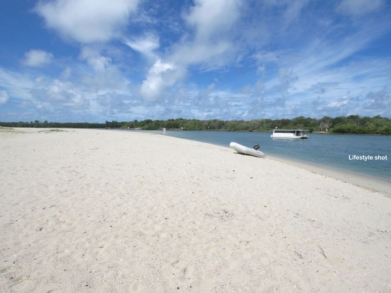 2/90-96 Keith Compton Drive, Tweed Heads NSW 2485