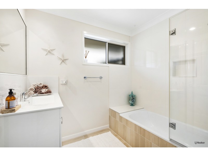 7 Gala Grove, Coolangatta QLD 4225