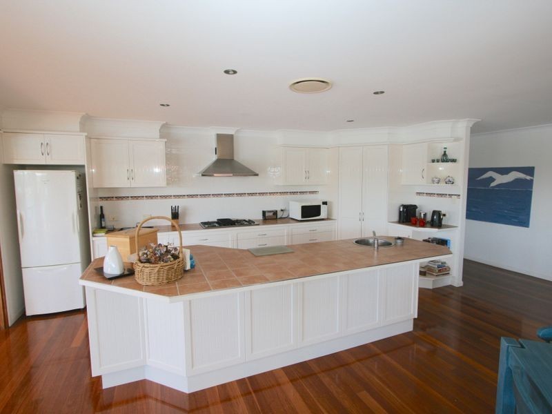 75 Gollan Drive, Tweed Heads West NSW 2485