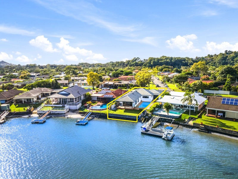 100 Jacaranda Avenue, Tweed Heads West NSW 2485