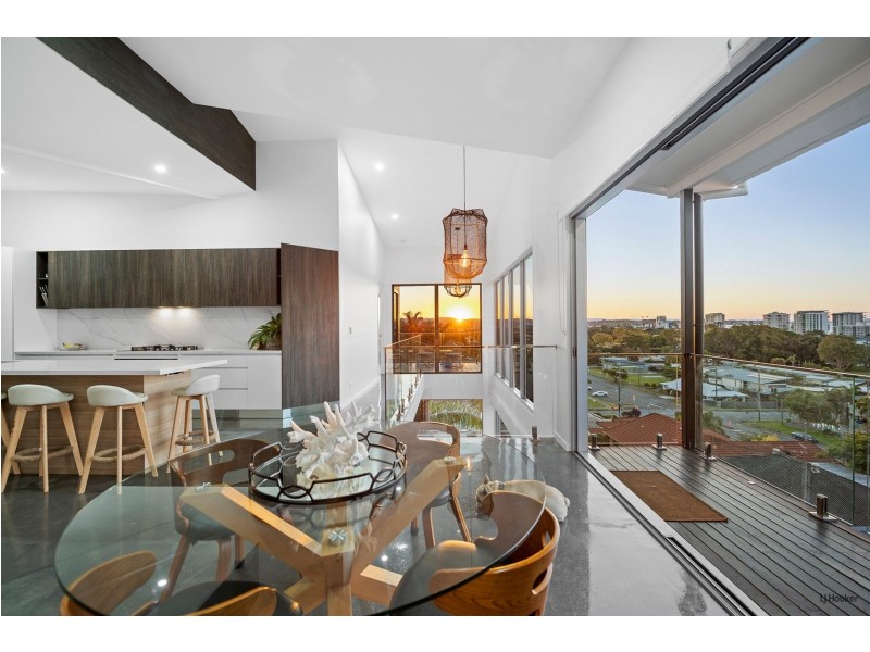 59 Rutledge Street, Coolangatta QLD 4225