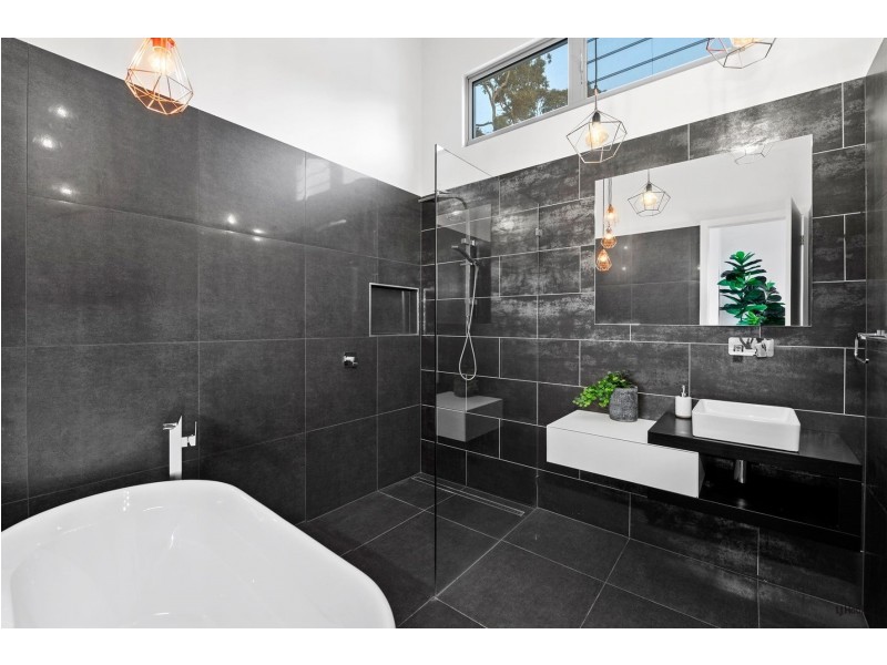 59 Rutledge Street, Coolangatta QLD 4225