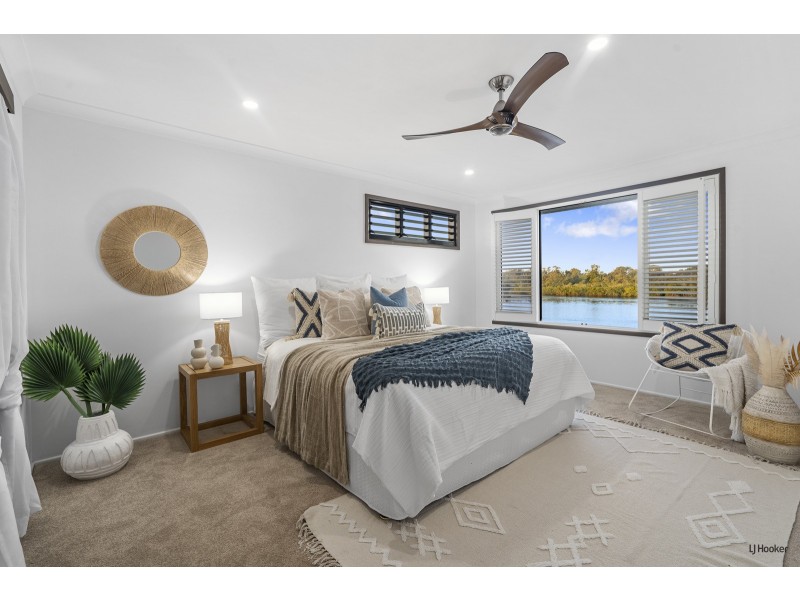 43 Sunset Boulevard, Tweed Heads West NSW 2485