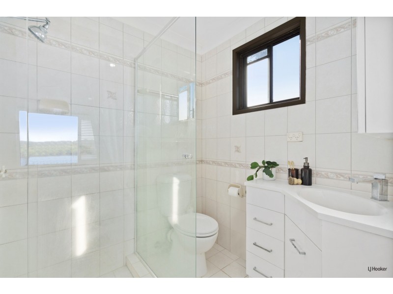 43 Sunset Boulevard, Tweed Heads West NSW 2485