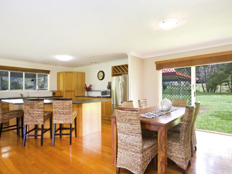 14 Pine Tree Place, Piggabeen NSW 2486