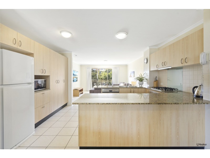 50/4 Park Avenue, Burleigh Heads QLD 4220