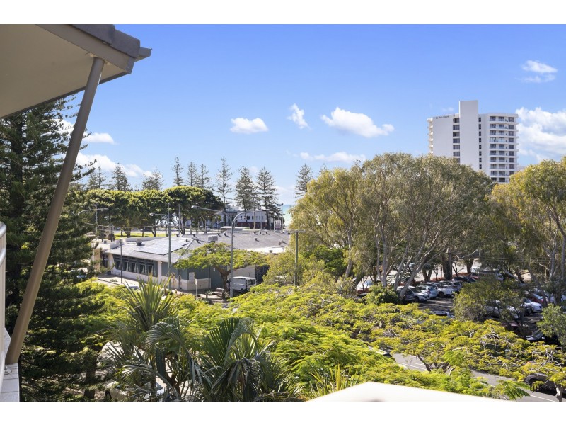 50/4 Park Avenue, Burleigh Heads QLD 4220