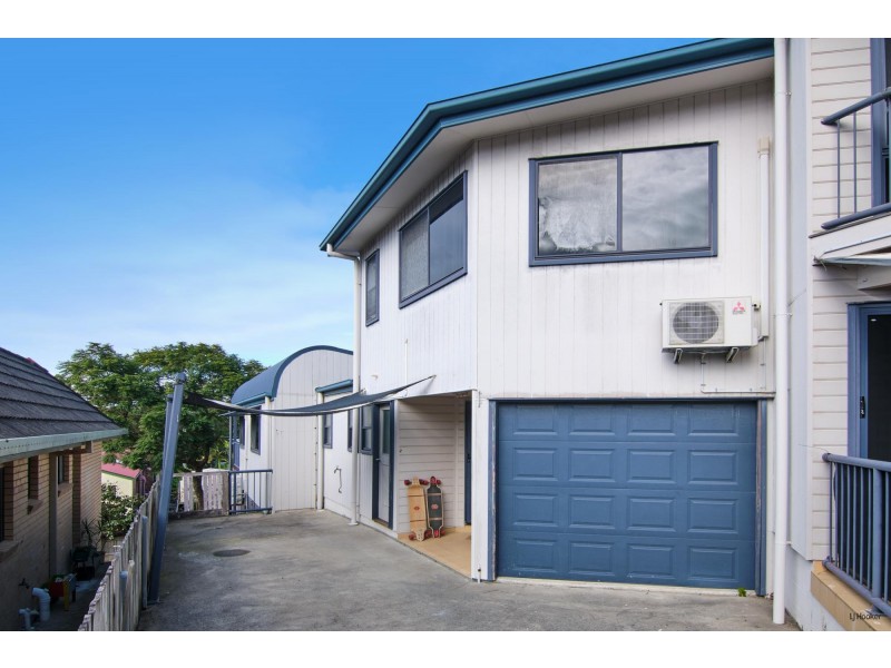 2/78 McLean Street, Coolangatta QLD 4225