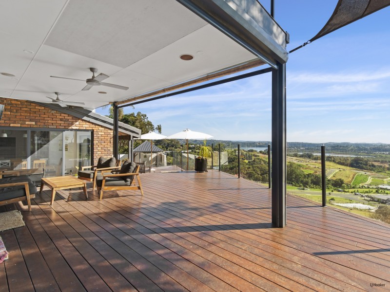 8 Parkes Lane, Terranora NSW 2486