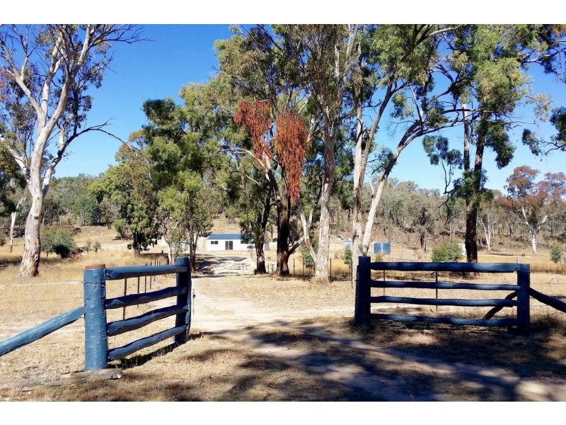 1069 Wallangra Road, Ashford NSW 2361