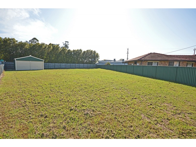 20 Blundell Boulevard, Tweed Heads South NSW 2486