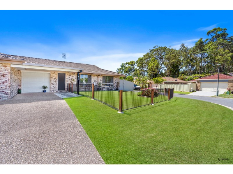 2/13 Starfish Crescent, Tugun QLD 4224